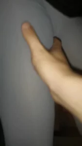 瑜伽裤大长腿